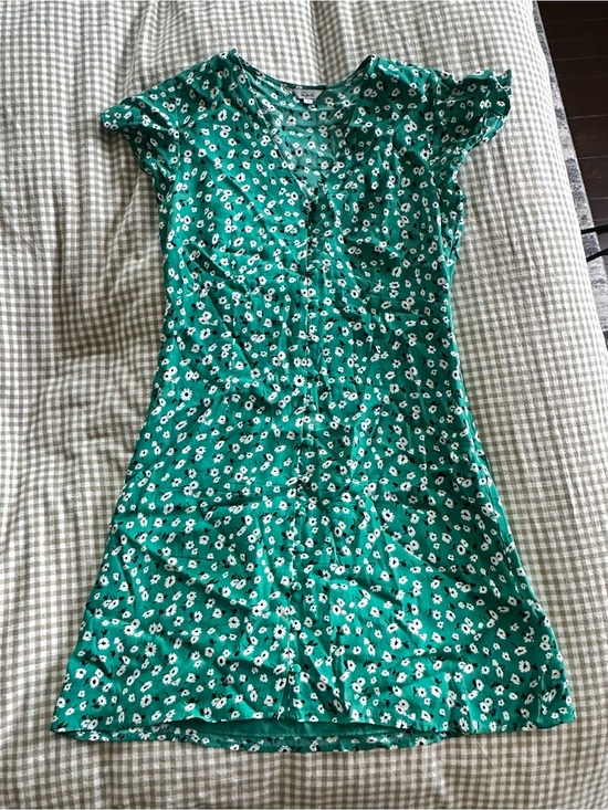 Rails Dresses & Skirts - Rails Green Floral Button-Front Dress